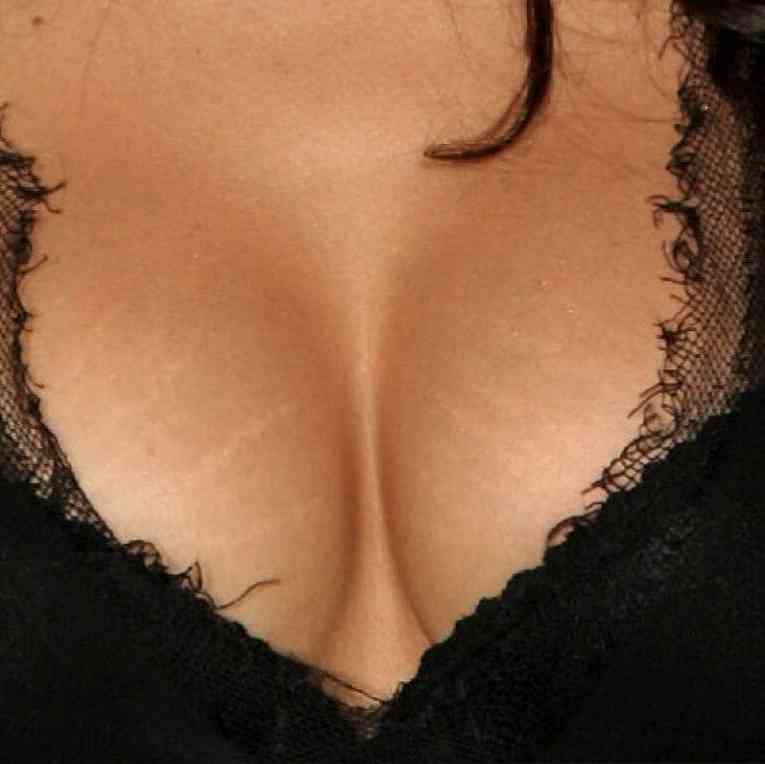 Большая женская грудь просто восхитительна!